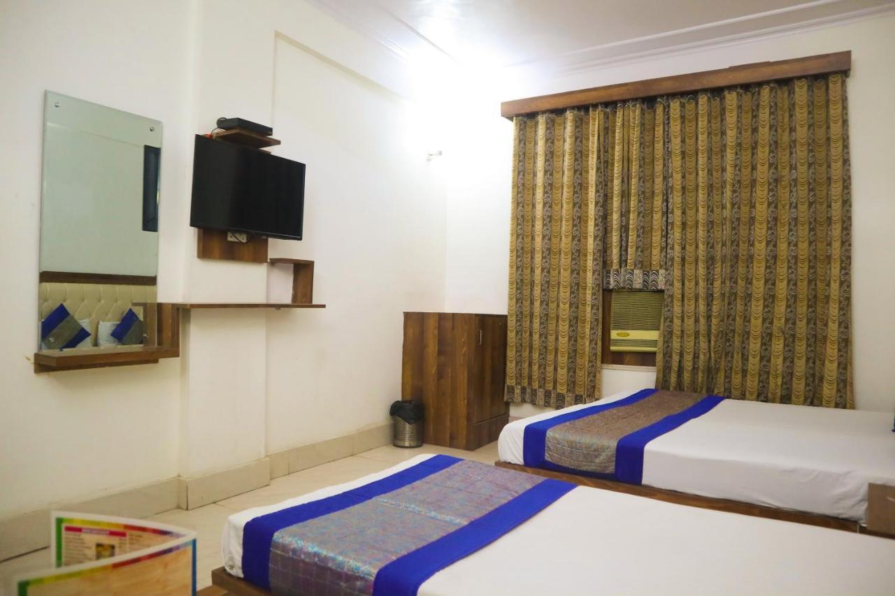 Hotel India International Nueva Delhi Exterior foto