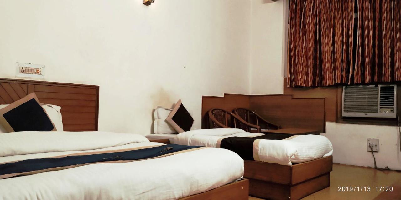 Hotel India International Nueva Delhi Exterior foto