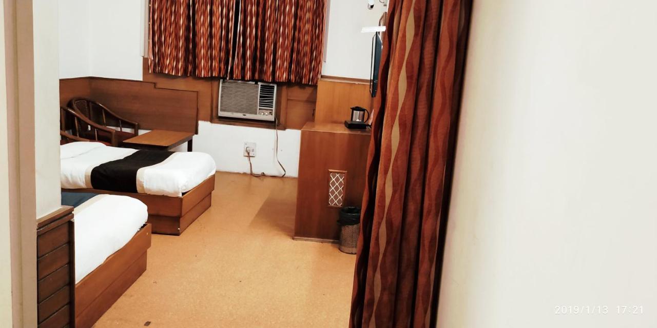 Hotel India International Nueva Delhi Exterior foto